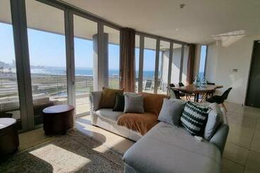 游客公寓 Accommodation Front   The Quays 503   6 Sleeper Across The Beachfront