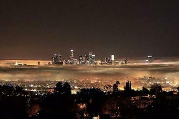 游客公寓 Hollywood Hills 1940s Mansion