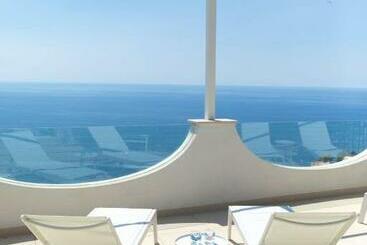 Жильё для туристов Amore Rentals   Casa Mari