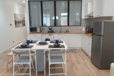 Жильё для туристов Appartement Au Coeur De Marans