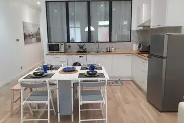Apartamentos turísticos Appartement Au Coeur De Marans