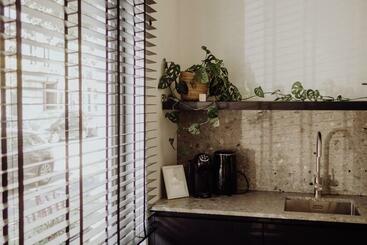 شقق خاصة سياحية Prachtig Appartement Met Patio Op Het Zuid