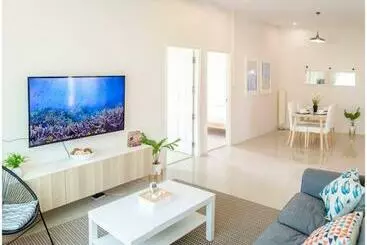 آپارتمان‌های توریست‌ها 100sqm 2 Bed Apartment Sukhothai City