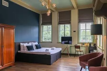 فندق Corps De Garde