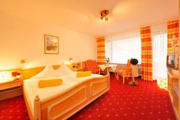 ホテル Kleinwalsertal