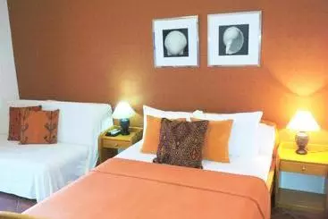 هتل Apartments Villa Kukoljac