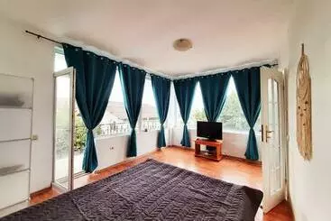 Tourist flats Cozy Summer Residence Sun Studio