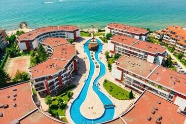 דירות לתיירים Privilege Fort Beach Apartman Sveti Vlas 61m2