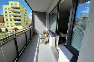 Apartamenty turystyczne Entrez Radnica 2
