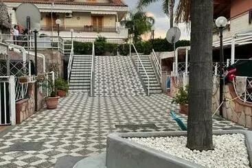 Apartamenty turystyczne Leancore Da Crystal