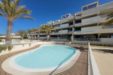 Vakantie-appartementen Stunning Apartment La Cala De Mijas Walking Distance To The Beach And Town Pool Open