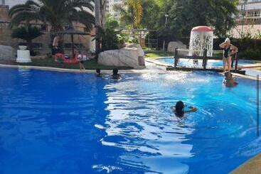 ツーリストアパートメント Cala Finestrat Con Piscina