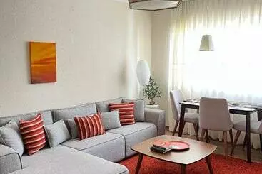 ツーリストアパートメント Cozy Apartment Near Ohrid Lake