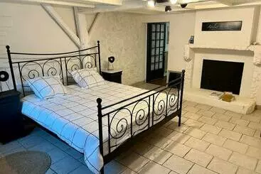 Pisos turísticos Dole : L Atelier Des Rêves