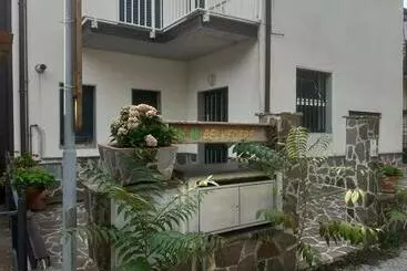 Turistihuoneistot B&b E Case Vacanze Belvedere