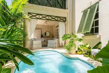 Turistihuoneistot Beacon Hill 202   Moonshadow By Blue Sky Luxury