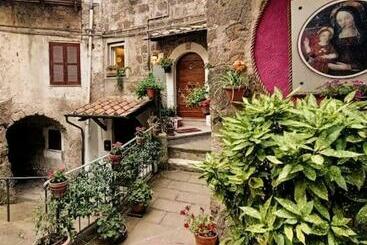 Жильё для туристов Giglio Vallerano. Alloggio Turistico