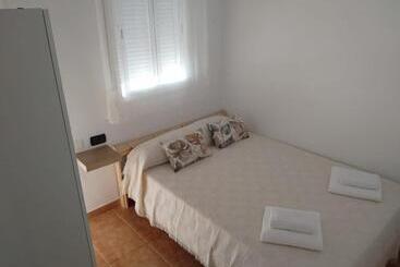 آپارتمانهای توریستها Sea View Apartment In Alcalá