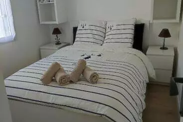 ツーリストアパートメント Maison Proche Du Centre Ville