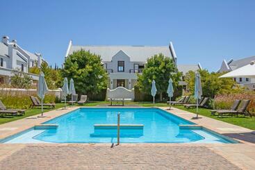 Vakantie-appartementen Winelands Golf Lodges 29