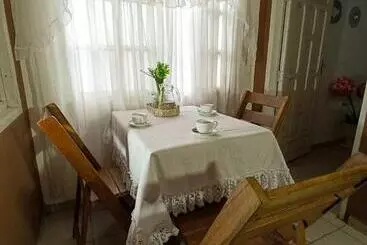 آپارتمان‌های توریست‌ها Acogedor Independiente Casa Jh B