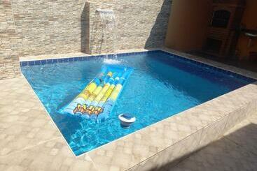 ツーリストアパートメント Casa De Praia Verde Mar