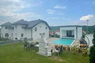 آپارتمان‌های توریست‌ها Villa Sami