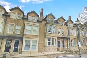 آپارتمانهای توریستها Harrogate Boutique Apartments