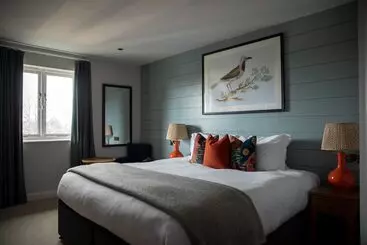 ホテル The Bridge