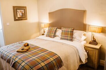 Hotel The Golden Lion At Settle