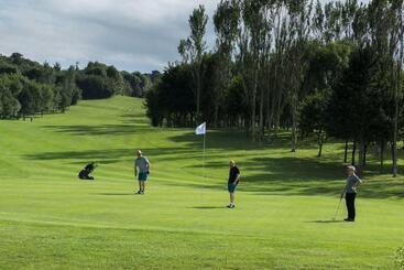 The Stratford Park Hotel & Golf Club