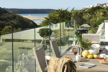 Apartaments turístics Treheyl, Pentire, Newquay