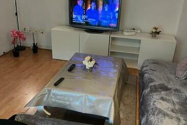 관광객 아파트 Appartement T2 Spacieux 20min De Paris