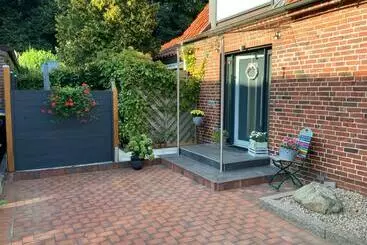 Apartamente turistice Fewo Zwischen Den Meeren