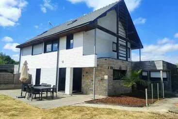 ツーリストアパートメント Malzenn