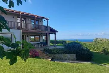 آپارتمان‌های توریست‌ها Villa&mar Langre Beach