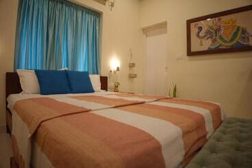 Cascara Beach Resort