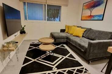 آپارتمان‌های توریست‌ها Adva Vacation Apartments