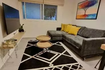 آپارتمان‌های توریست‌ها Adva Vacation Apartments