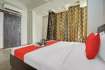 هتل Flagship The Chandigarh Lake Suites