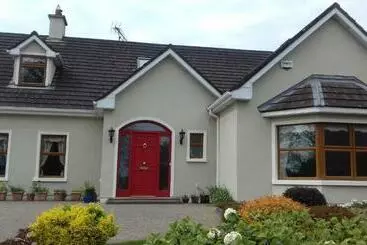Rossmore Bed And Breakfast