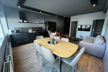 آپارتمان‌های توریست‌ها Tb Apartment