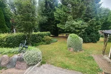 Turistihuoneistot Ferienwohnung Zur Kühlung