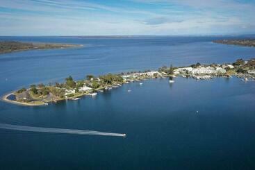 شقق خاصة سياحية Metung Akora 2bdrm Apartment 4 Pets And Boats Welcome