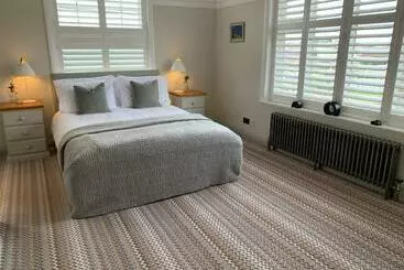 Pensió The Old Bell B&b