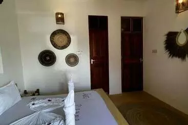 Hotel Equalia Rose