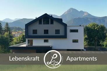 ツーリストアパートメント Lebenskraft Apartments