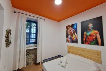 پانسیون Arc House Mezquita - Adults Only