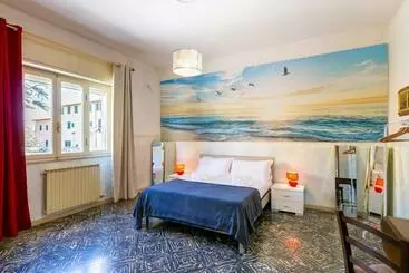 ツーリストアパートメント Val D Arno House With Garden, Parking And Swimming Pool