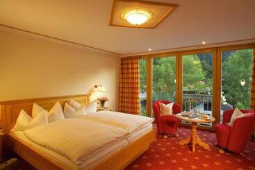 호텔 Das Schiff In Den Bergen